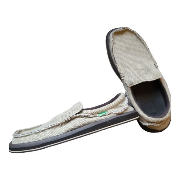 Sanuk Chiba   - Picture 4 of 9